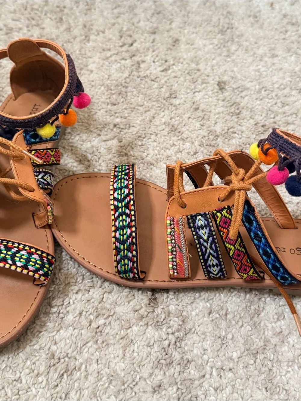 Indigo Rd. Baria Festival Flat Lace Up Sandals Colorful Boho Pom-Pom